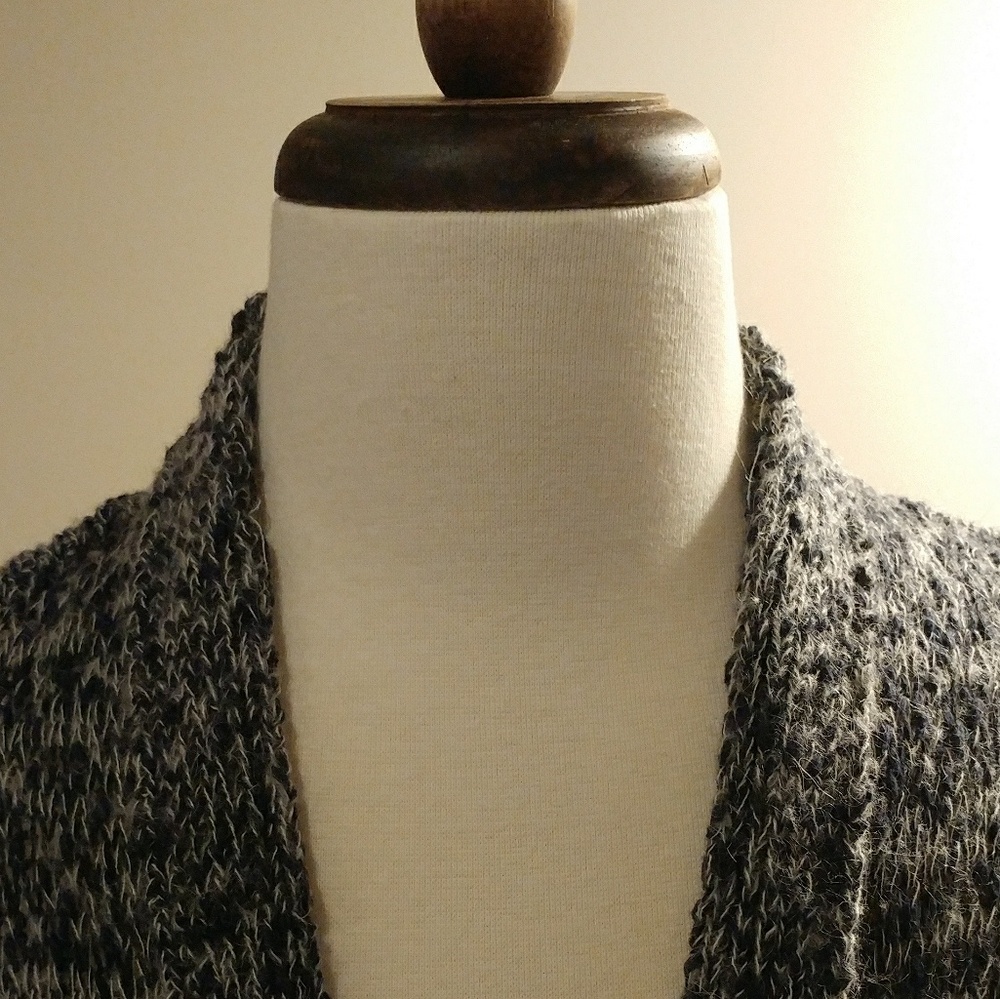 Talula Cardigan - Picture 2 of 5